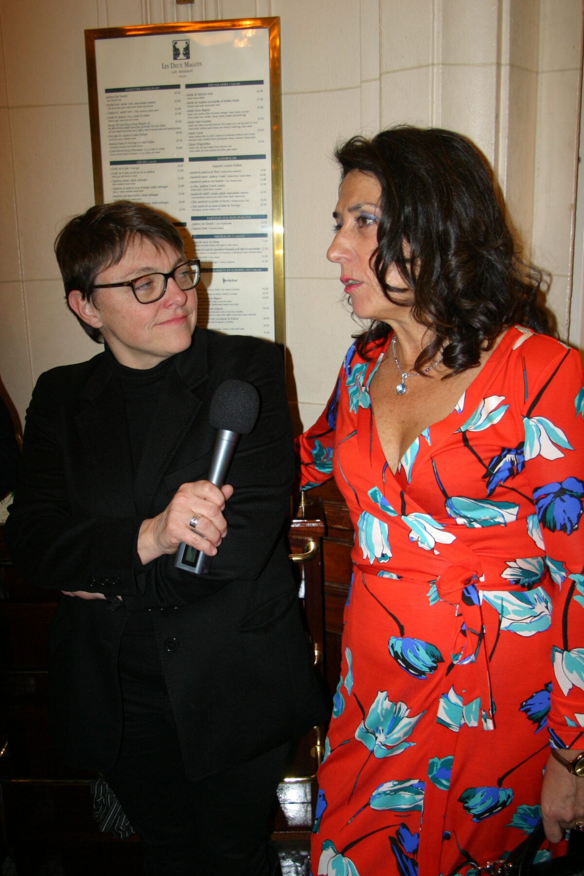 Café Les Deux Magots - "Regards de Femmes", Paris