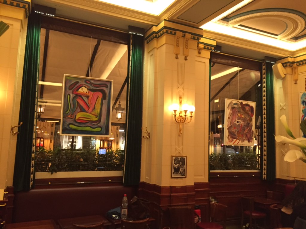 Café Les Deux Magots - "Regards de Femmes", Paris